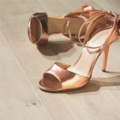 Ламинат Quick-Step Impressive Ultra Доска дуба мягкого светлого IMU1854