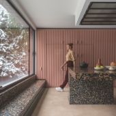 Вінілова плитка Quick-Step Illume М'який рум'янець AVMTU40333