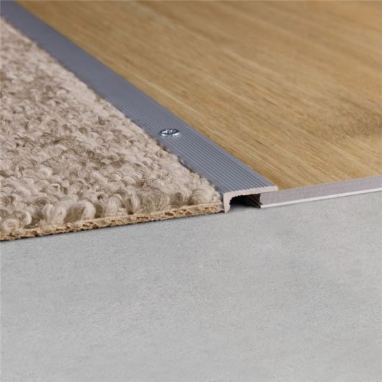 Профіль кінцевий побутовий для вінілової плитки Quick Step QSVENPSILVME200