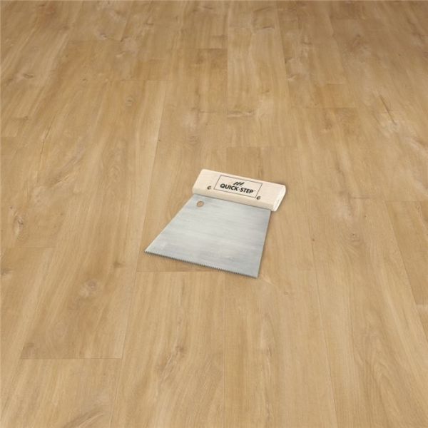 Шпатель для нанесення клею Quick Step QSVA2